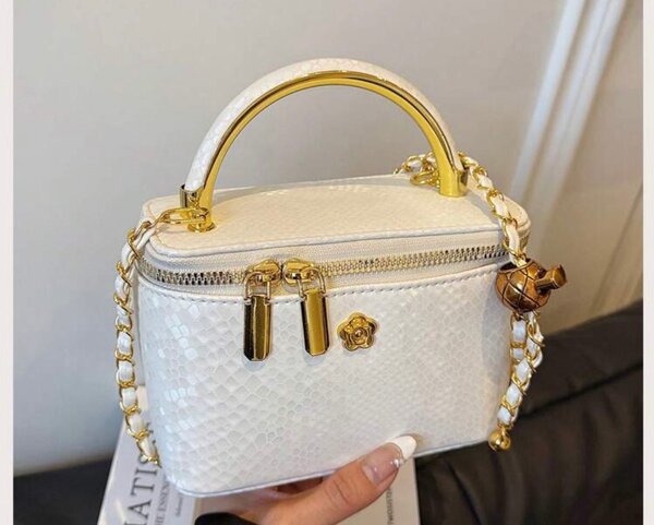 Sac à main en simili cuir élégant