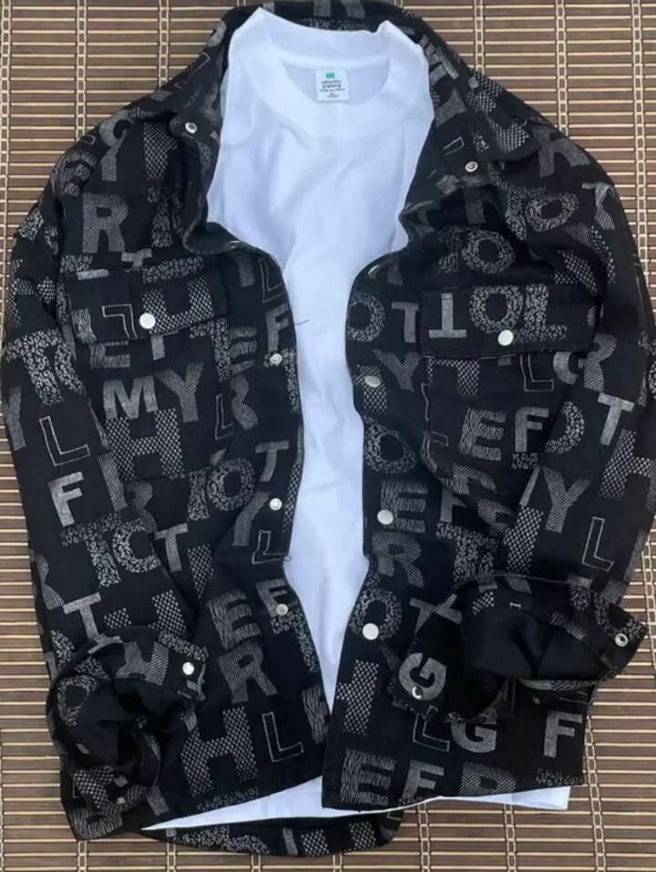 Veste en jean imprimée élégante