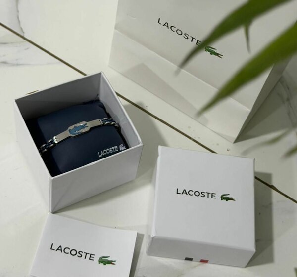 Bracelet en acier Lacoste élégant