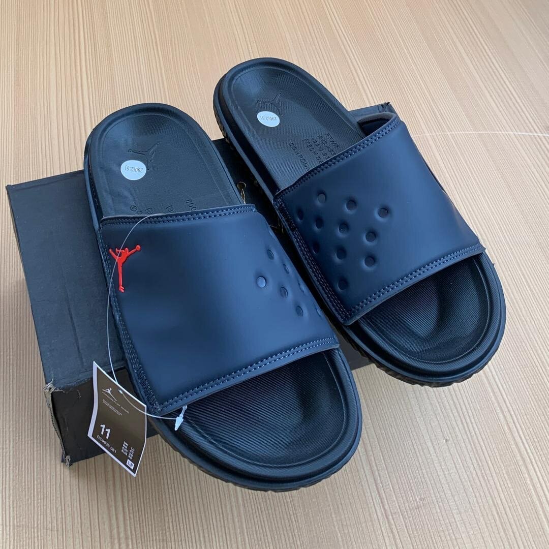 Nike Jordan play slide