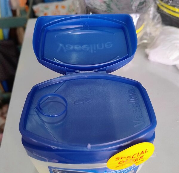 L' Original Vaseline jelly