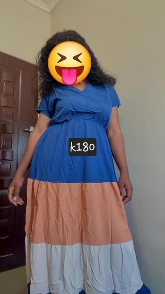 Women's long dress with short sleeves