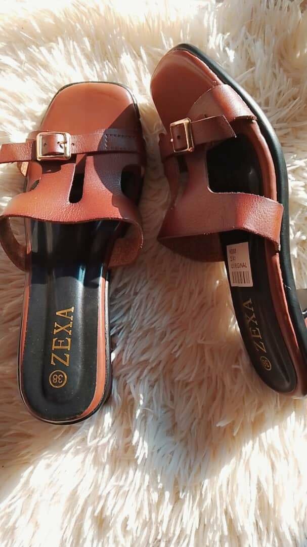 Sandales marron Zexa élégantes