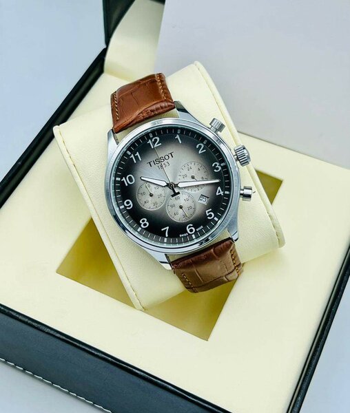 Tissot fond blanc noir+coffret