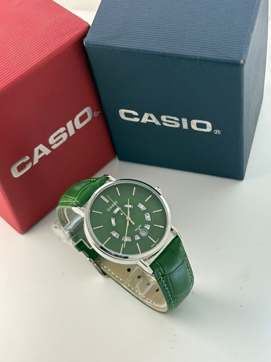 Montre Élégante Casio Homme