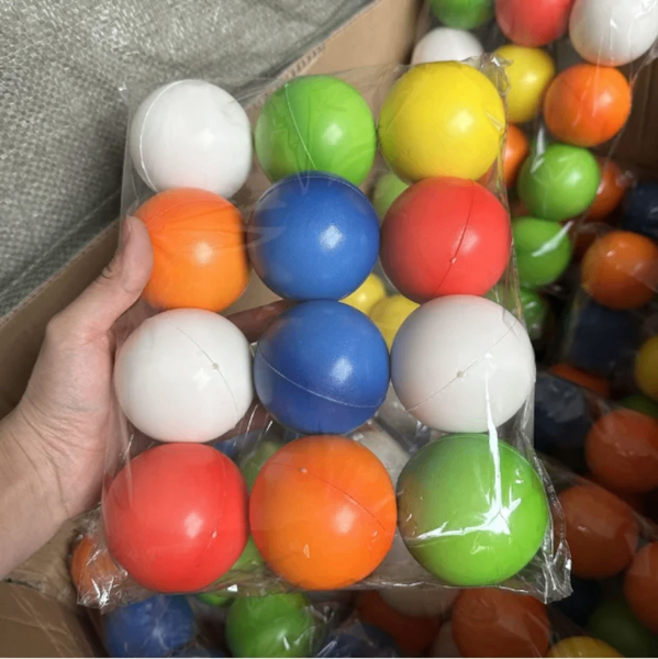 Balles en caoutchouc colors 12