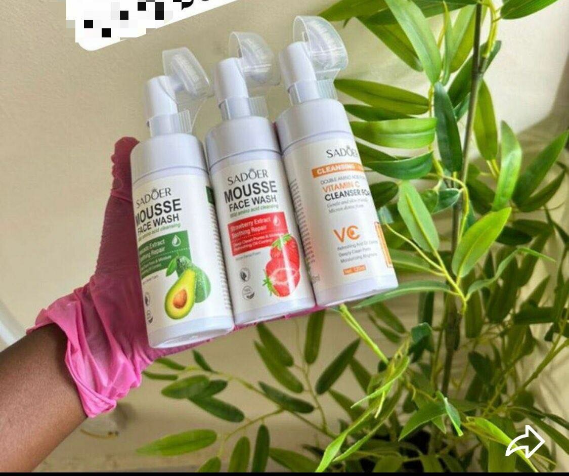 Mousse nettoyante visage