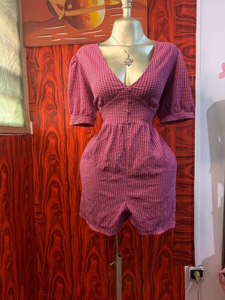 Combinaison courte à carreaux