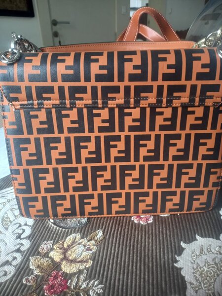 Marque  findi  sac.pour dame