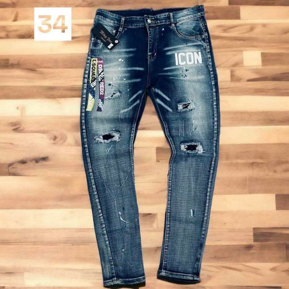 Jean décontracté déchiré