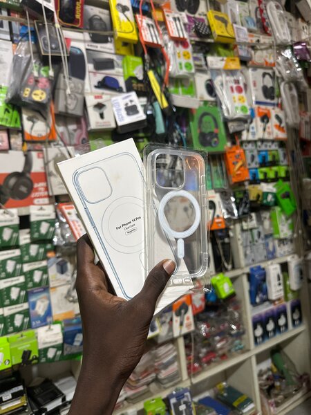 Coque MagSafe iPhone