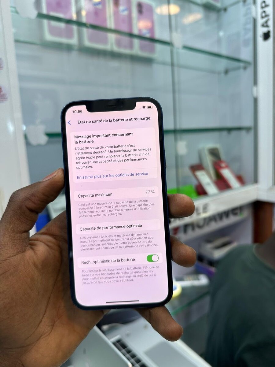 Smartphone bleu performant
