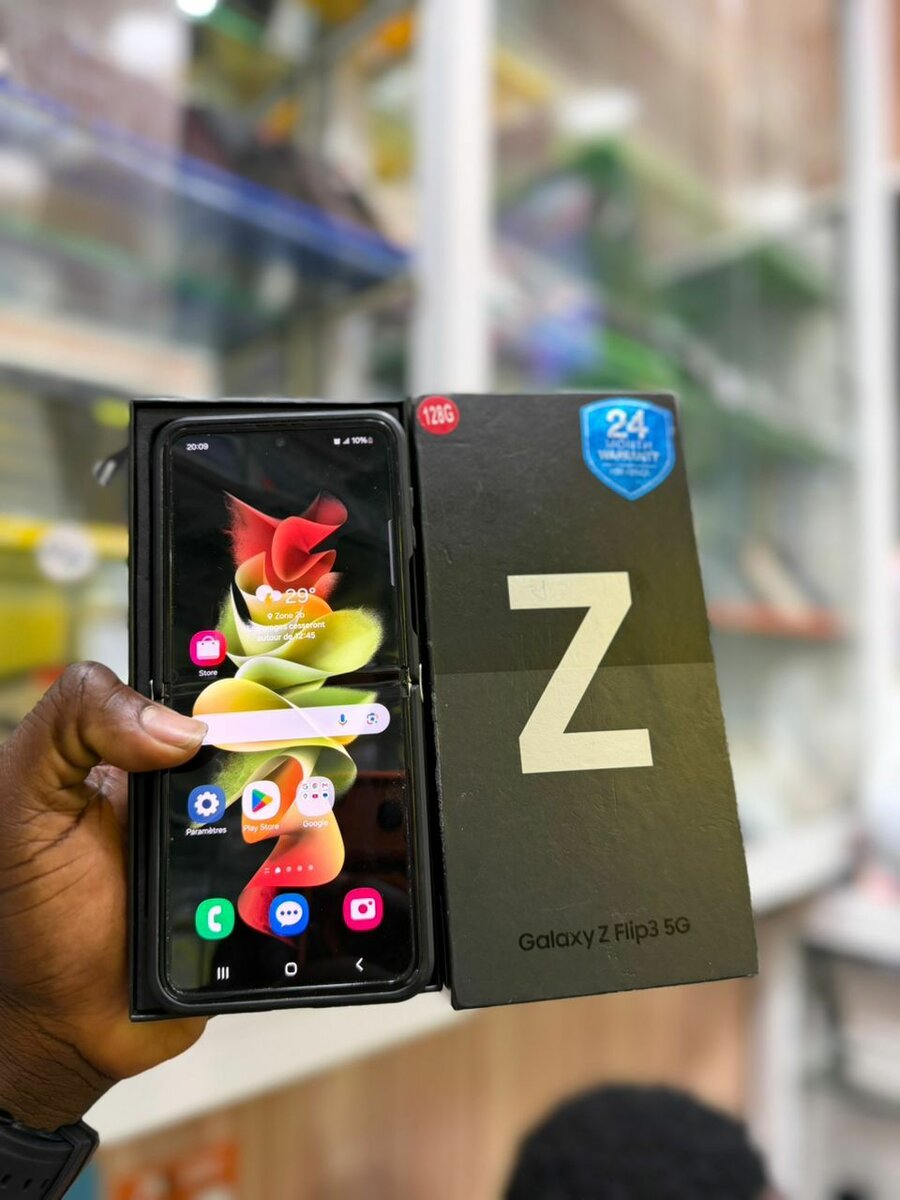 Samsung Galaxy Z Flip3 5G