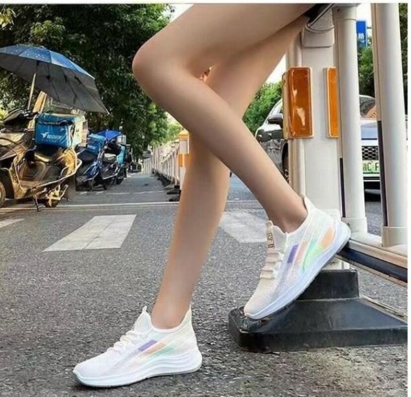 Colors sneaker
