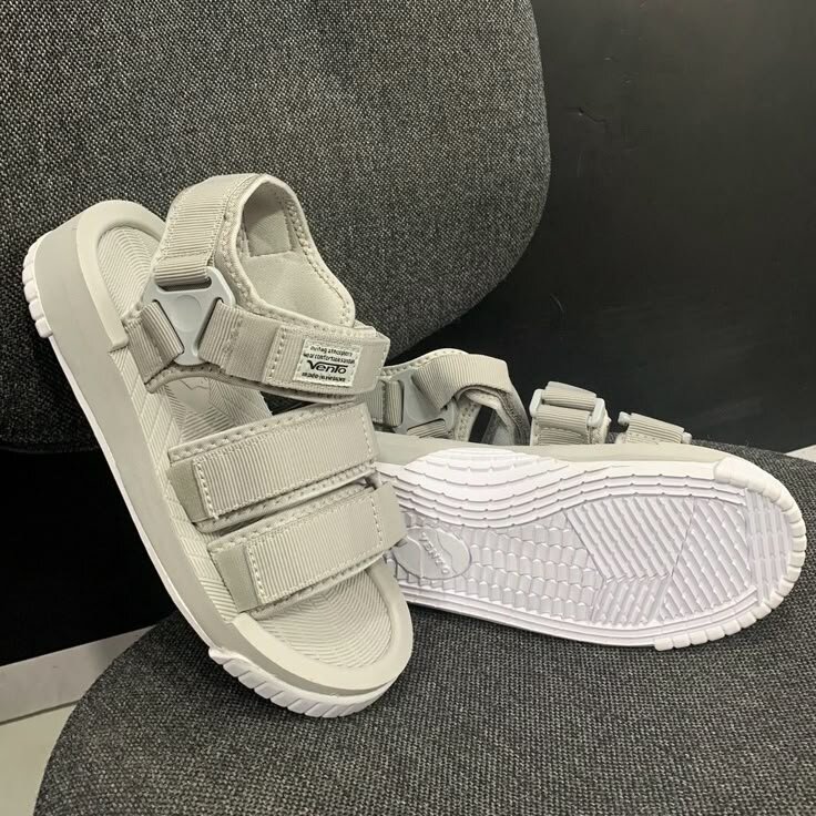 Sandales tendance unisexes