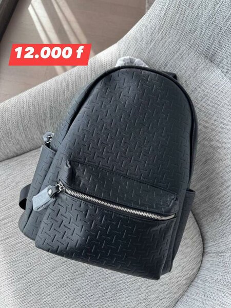 Sac à dos noir élégant