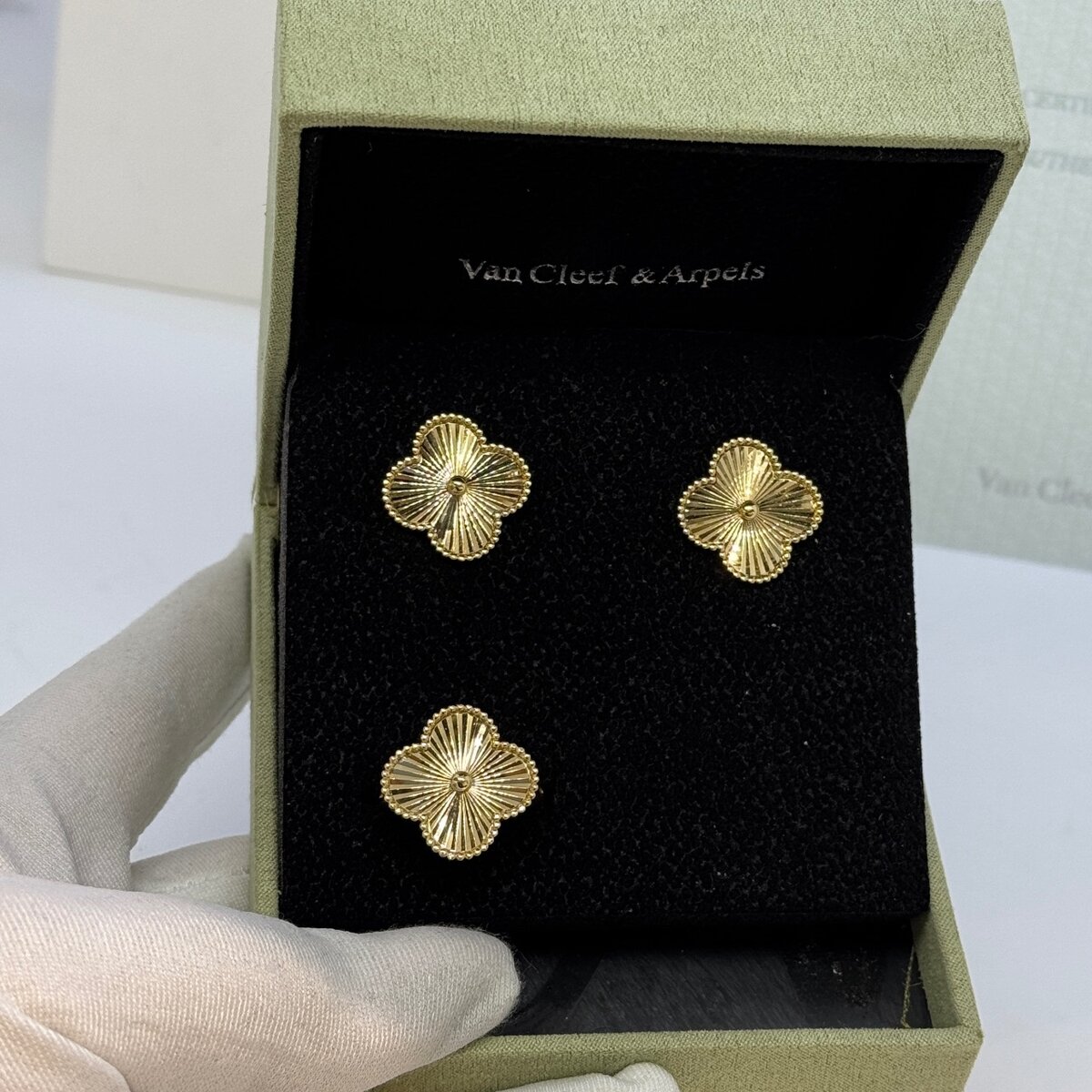 Набор Van Cleef Желтое золото