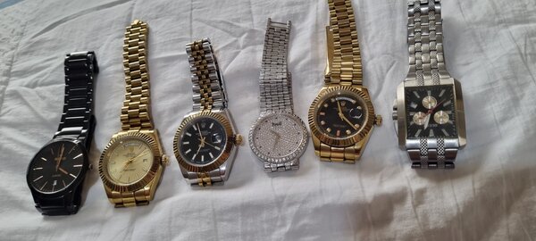 Different brands wrist watches