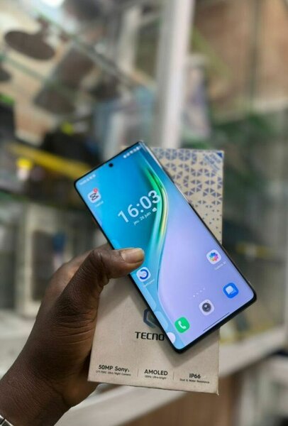 Tecno spark 40 pro 256GB