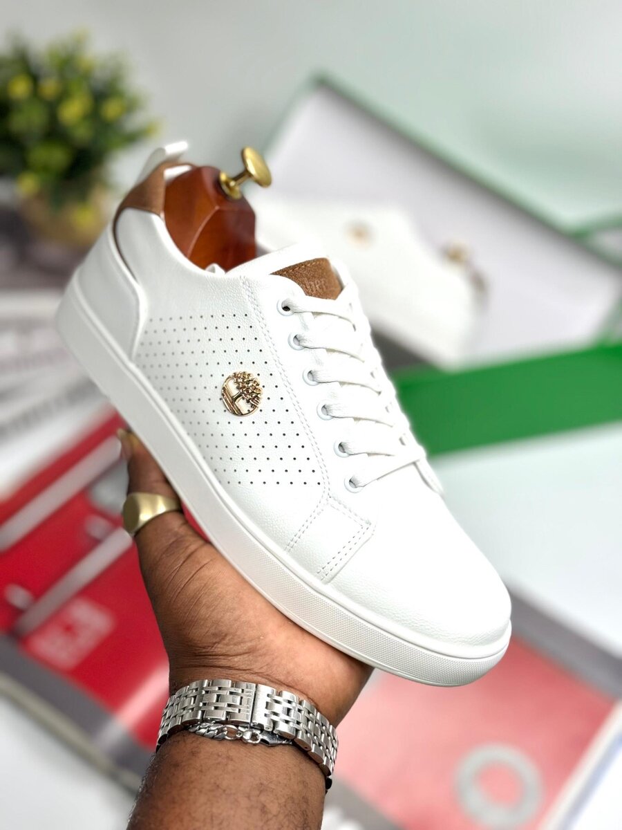 TIMBERLAND ALL WHITE