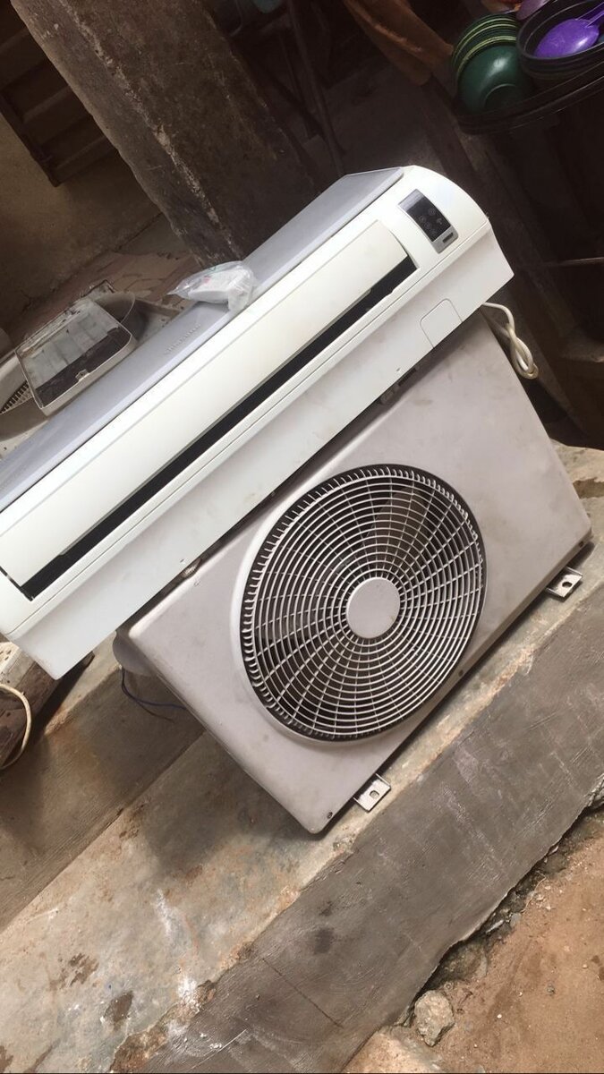 Samsung 1.5 HP Split Air Conditioner