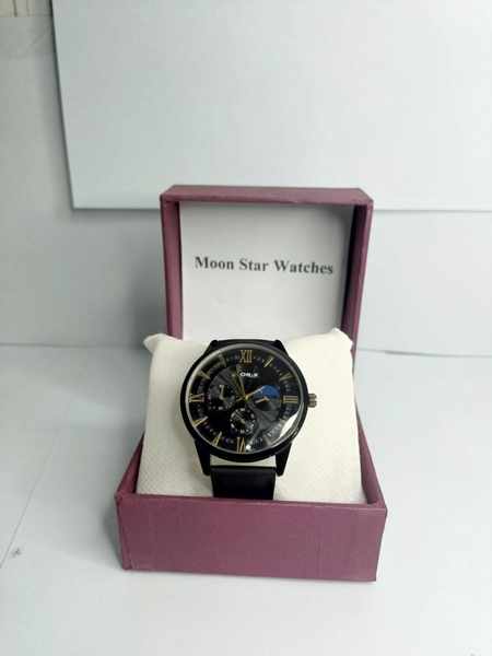 Men and women wristwatch with box