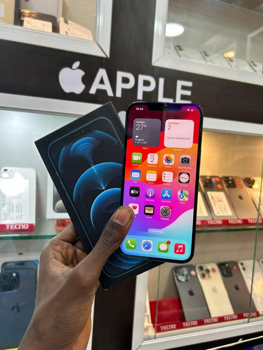 12 Pro Max 128go juste une semaine utilisation