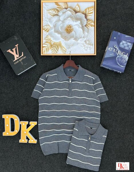 Polo en Tricot Gris Rayé