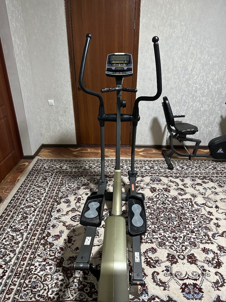 Эллиптический тренажер