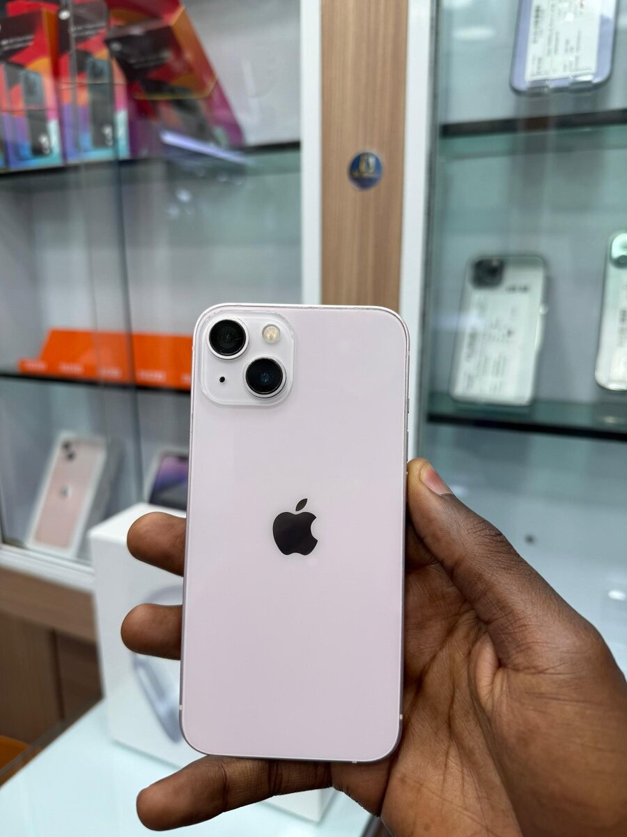 iPhone 13simple 128Go tout pas