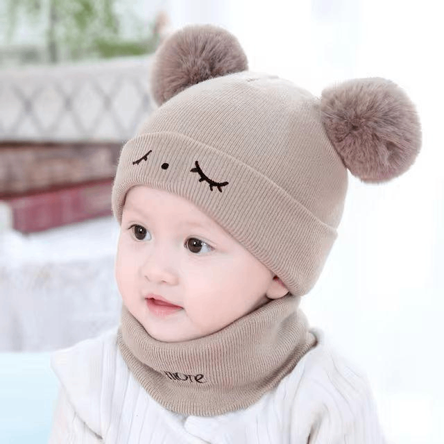 2 piece wool textured beanie and neck warmer