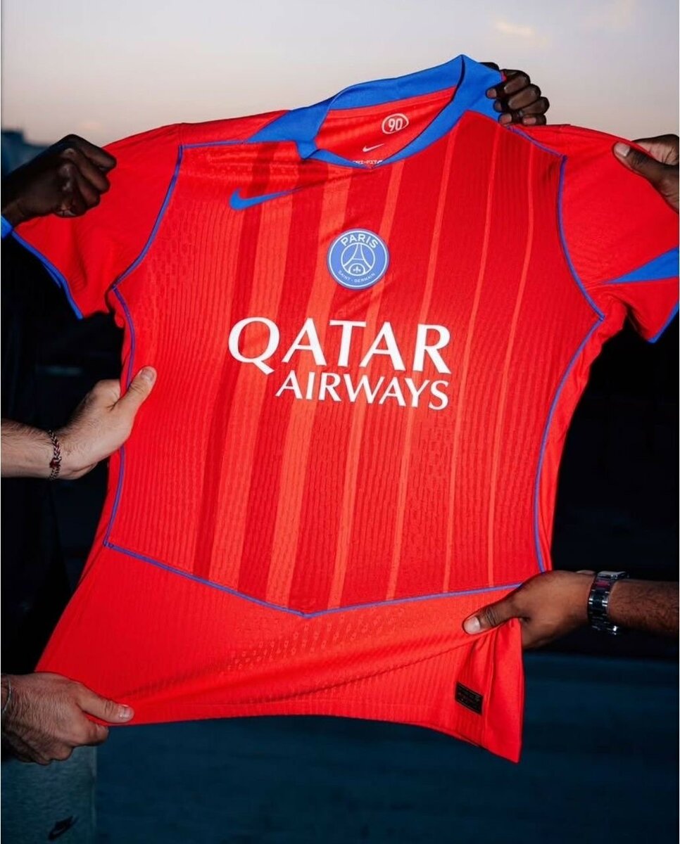 Maillot de Football Rouge PSG