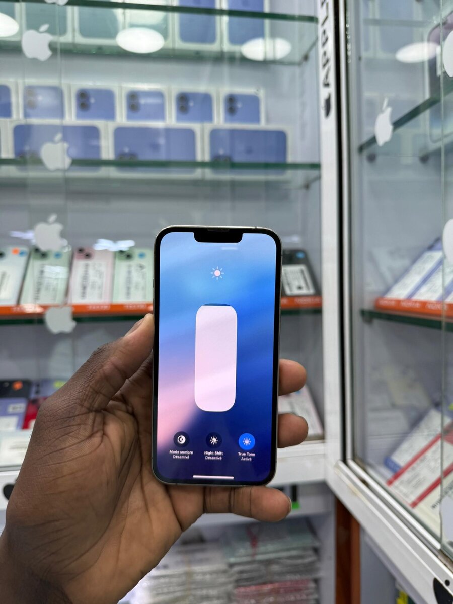 iPhone 13 pro 128 Go