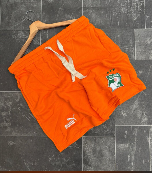 Shorts de football colorés