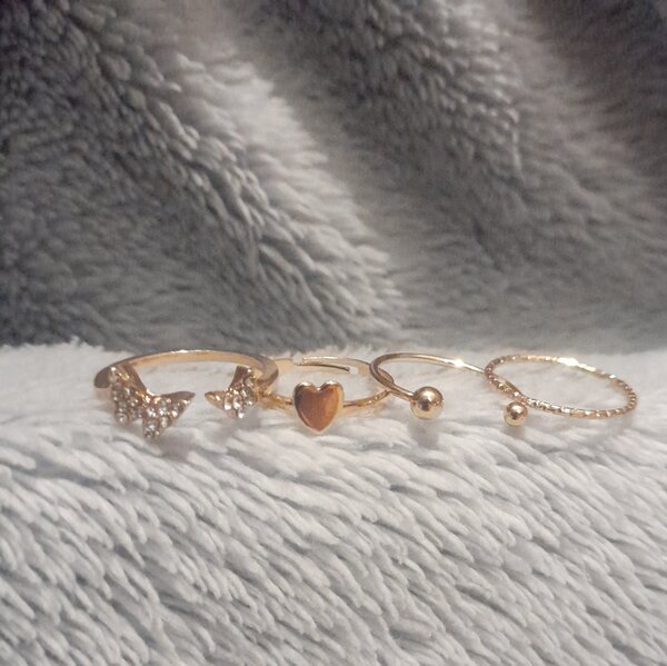 4pc set of Bohemian Rings