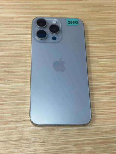 iphone 15 pro max 256Go