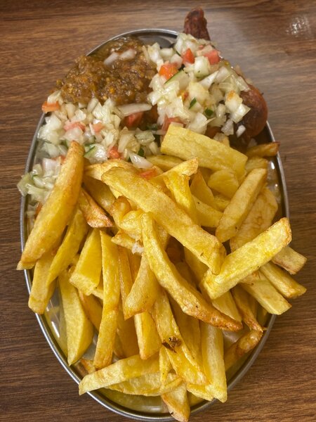 Assiette de Frites et Poulet