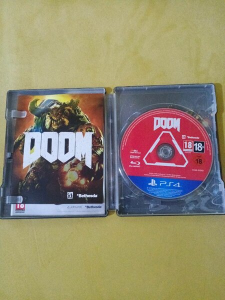 Doom - Jeu PS4 Édition Limitée