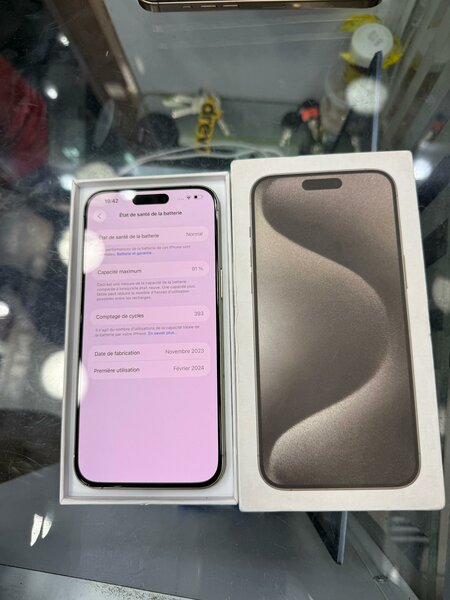 15 Pro Max 256Go disponible av