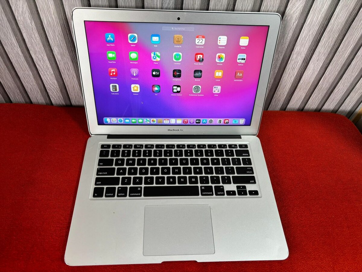 Macbook Air 13" i5 8GB 128GB