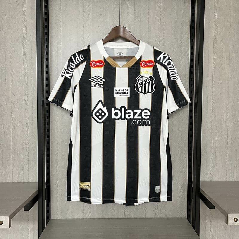 Maillots de football tendance