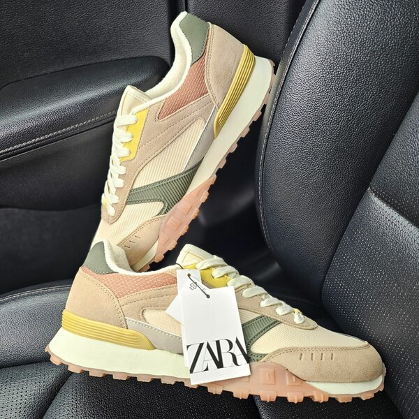 Sneakers multicolores Zara