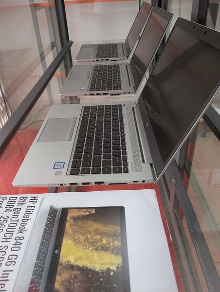 HP ELITE 840 G6 Intel core i5