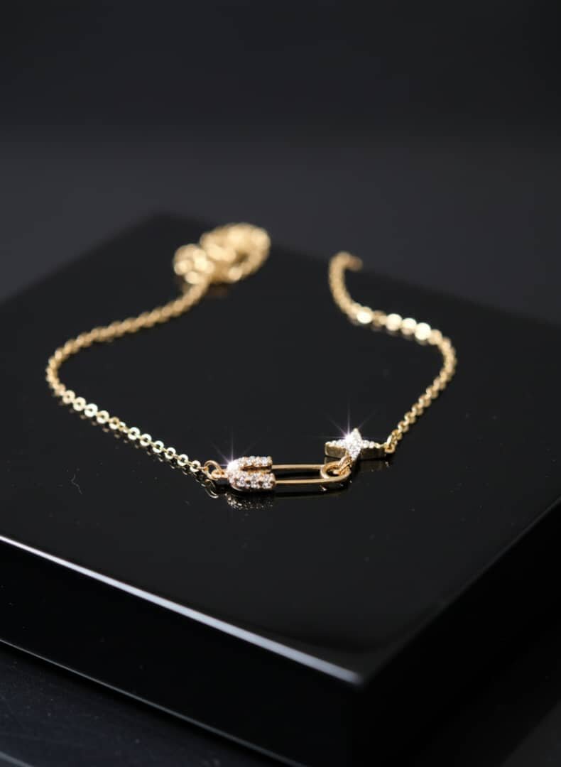 Petites chaînes chic élégant