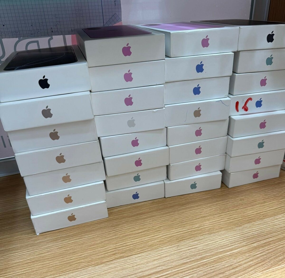iPhone 16 simple , 16 plus , 16 pro et pro max