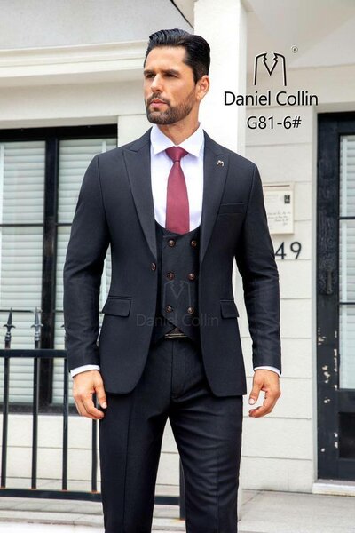 Daniel Collin men's suit