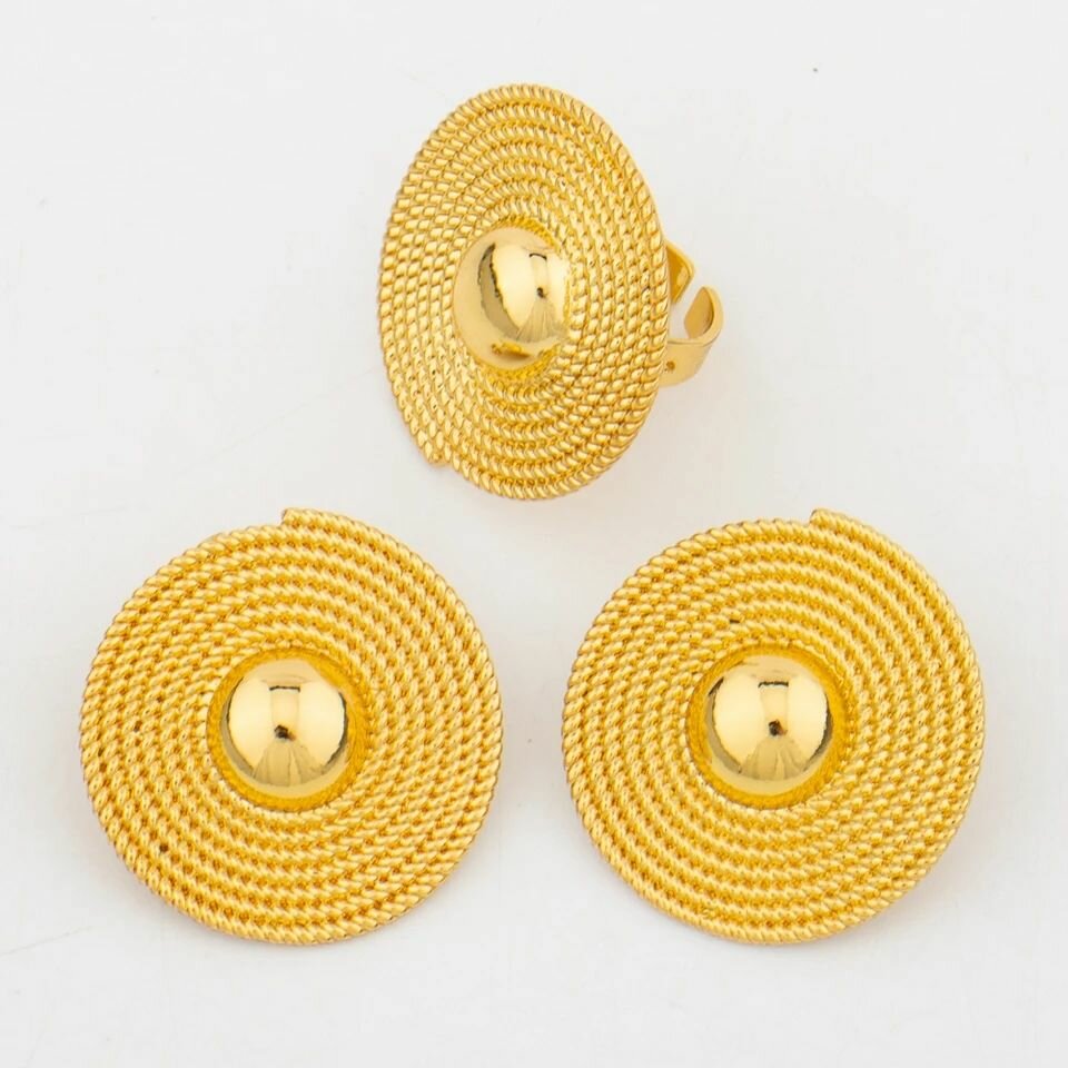 Boucles d'oreilles et bague