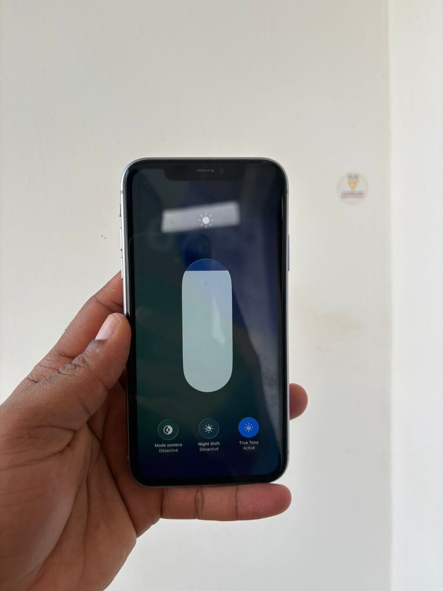 iPhone 11 simple 128Go