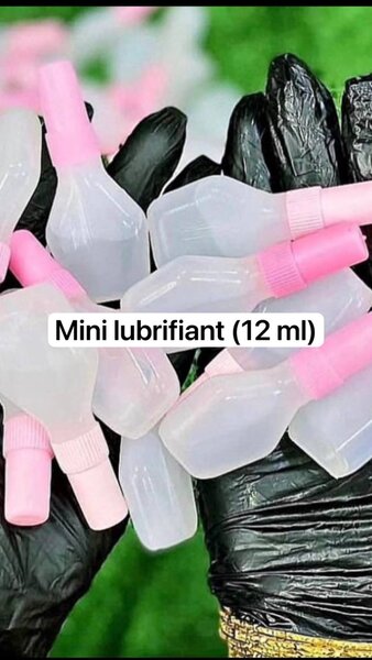 18 préservatifs + 3 lubrifiant