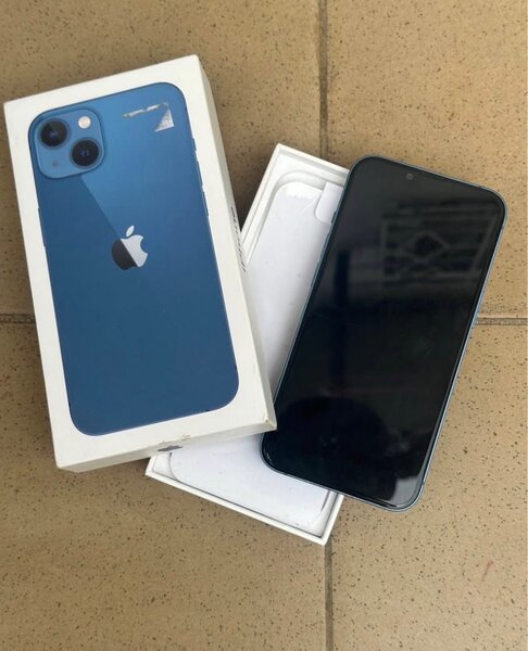 iPhone 13 Bleu 128GB Débloqué